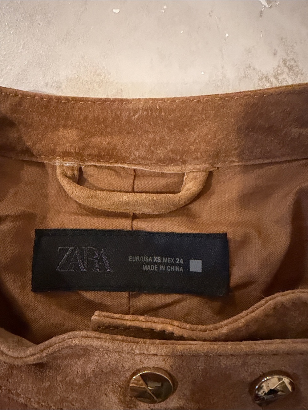 Zara - Picture 2 of 2